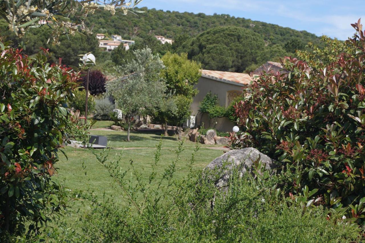 Les Jardins De Santa Giulia - Charmante Chambre D'Hote 2 بورتو فيكشْيو المظهر الخارجي الصورة